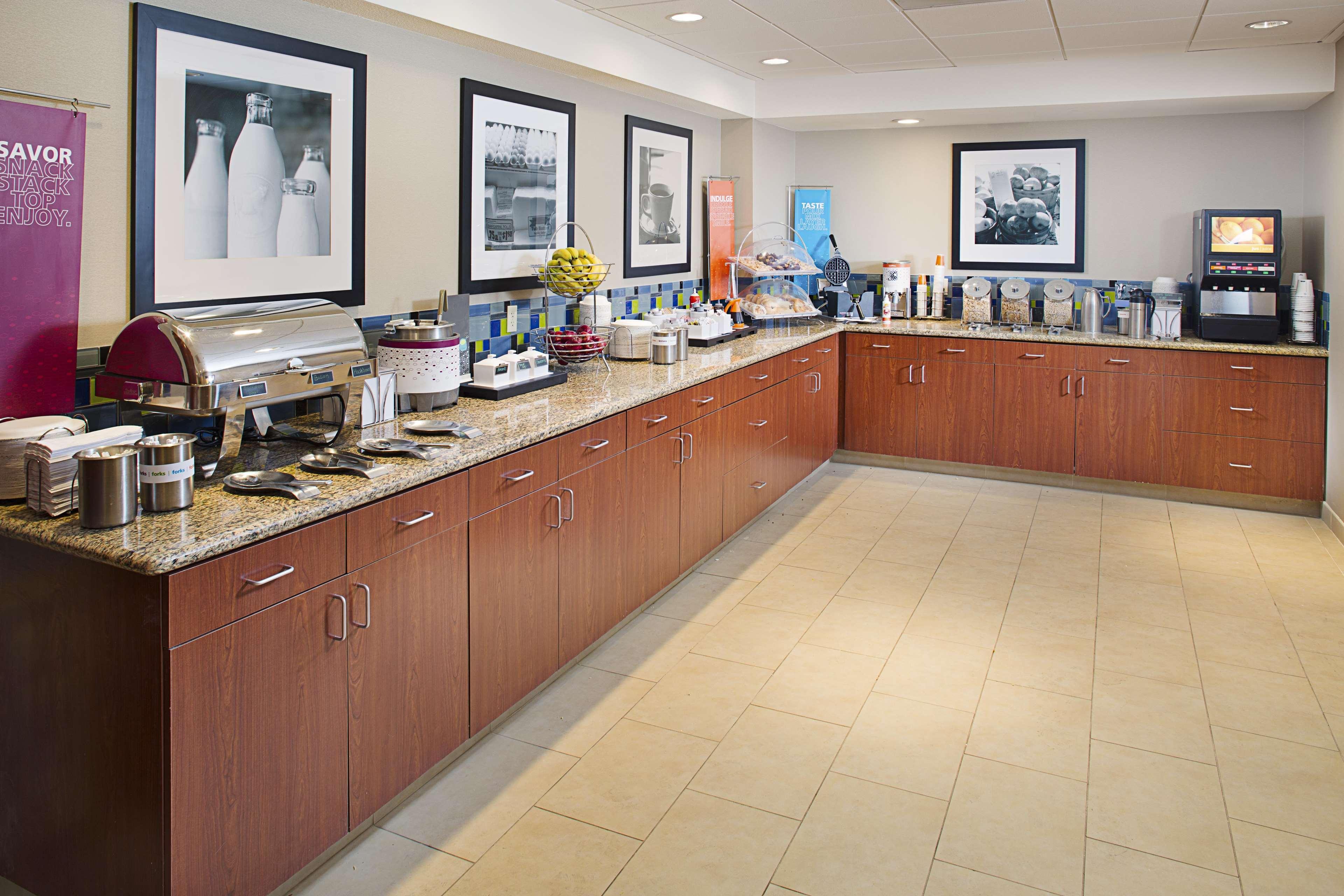 Hampton Inn & Suites Lancaster Exteriér fotografie