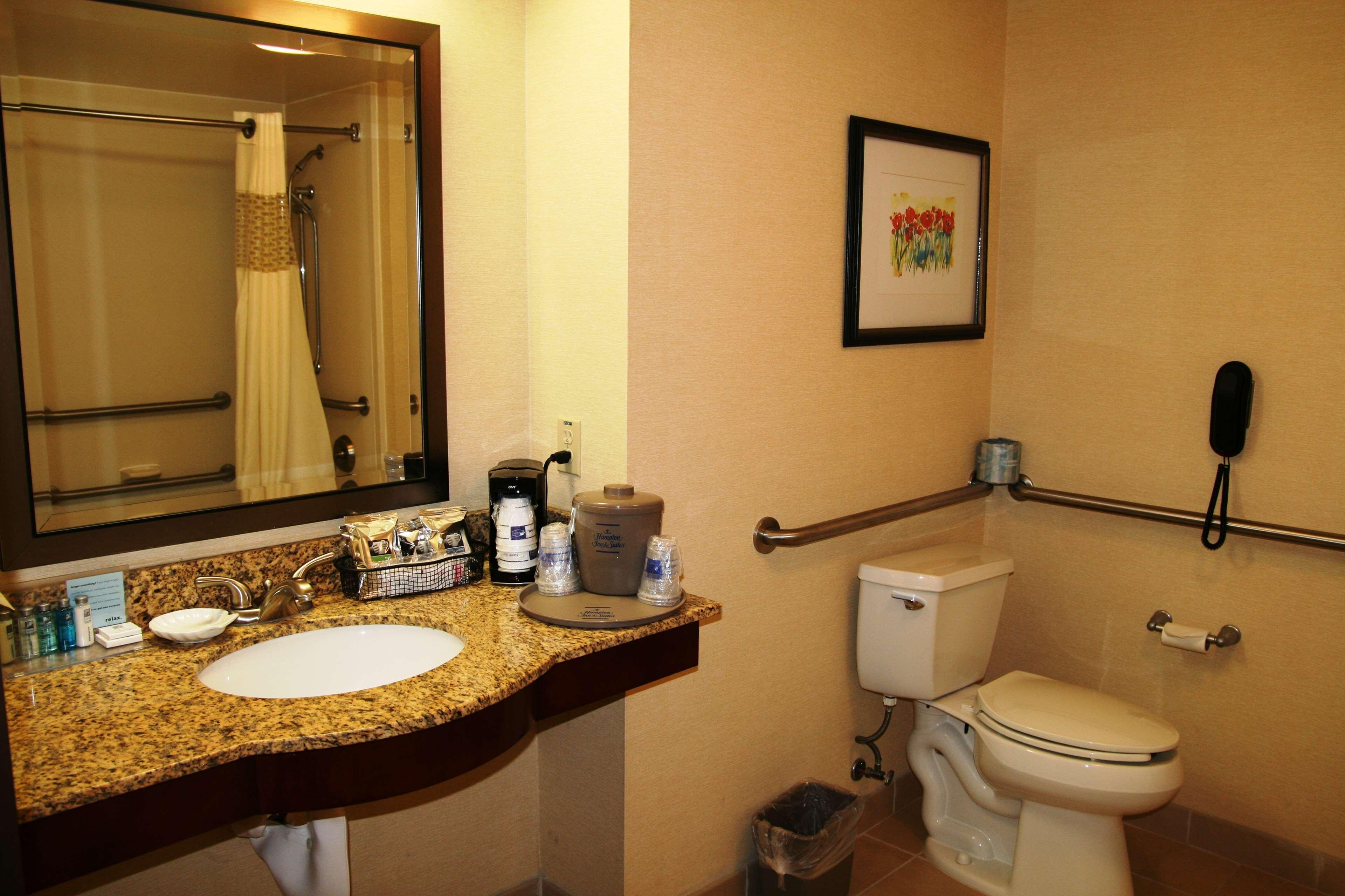 Hampton Inn & Suites Lancaster Exteriér fotografie