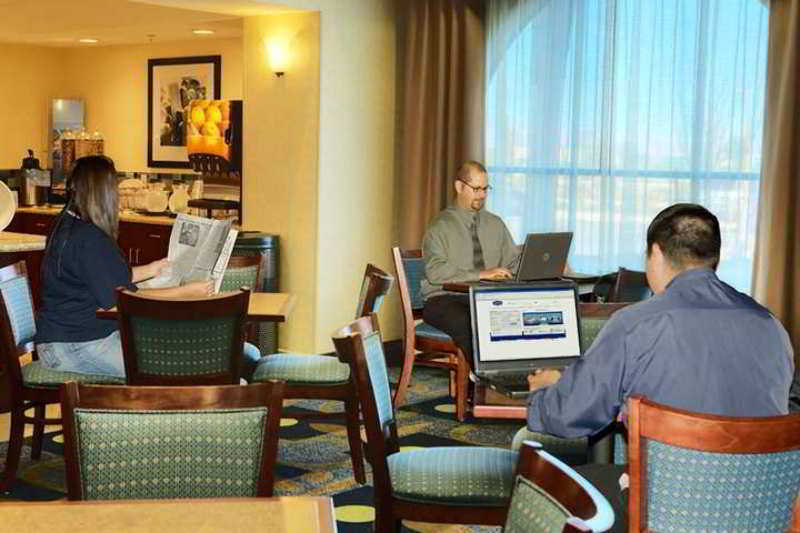 Hampton Inn & Suites Lancaster Interiér fotografie