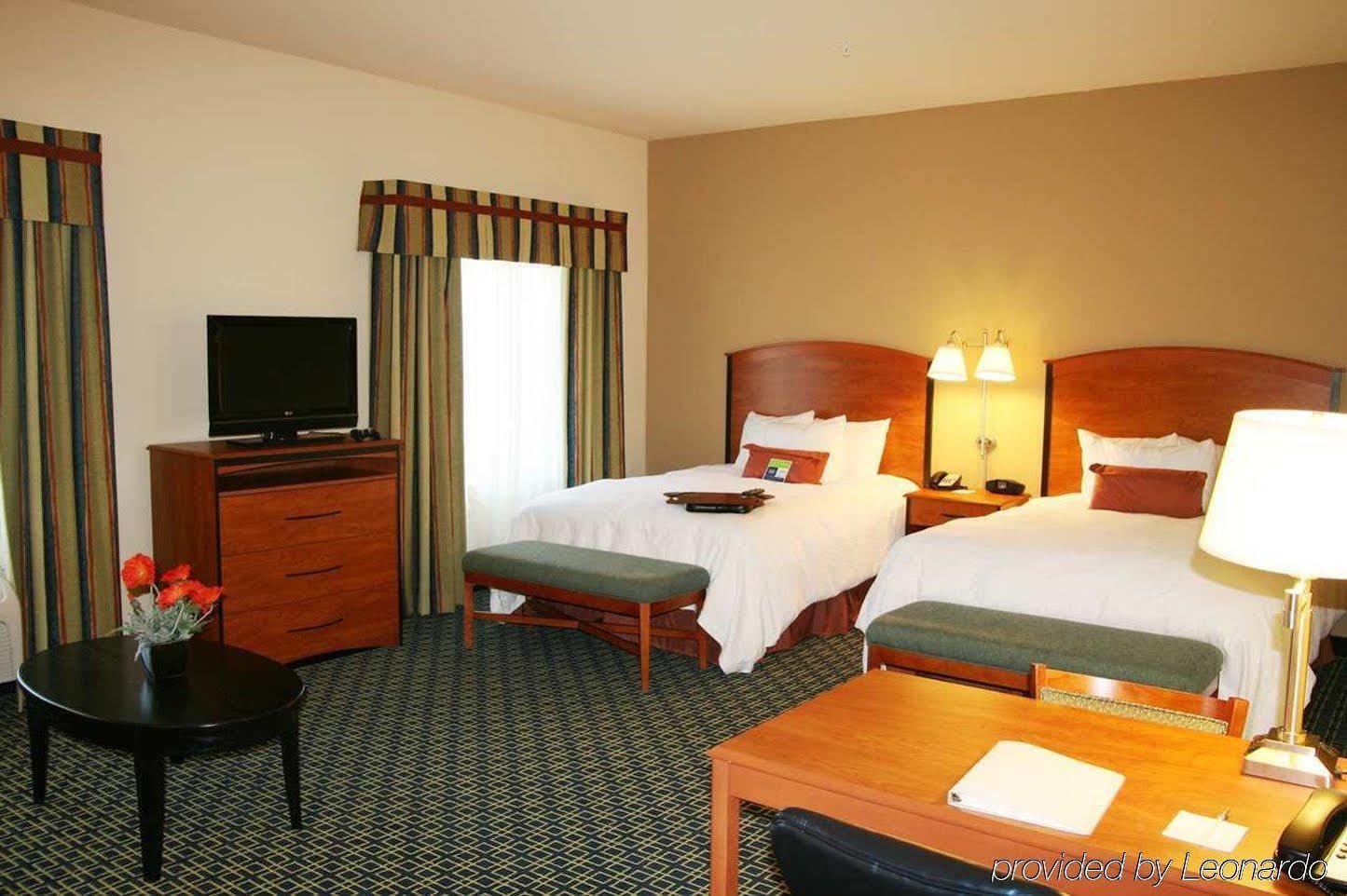 Hampton Inn & Suites Lancaster Pokoj fotografie